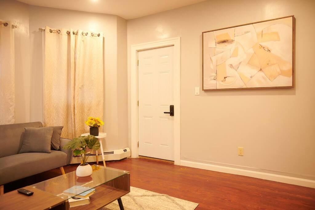 Cozy Apartment 2Nd 10Min Walk Downtown And City View Провидънс Екстериор снимка