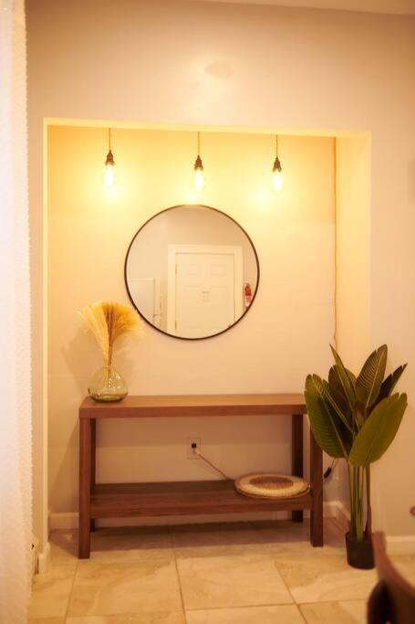 Cozy Apartment 2Nd 10Min Walk Downtown And City View Провидънс Екстериор снимка